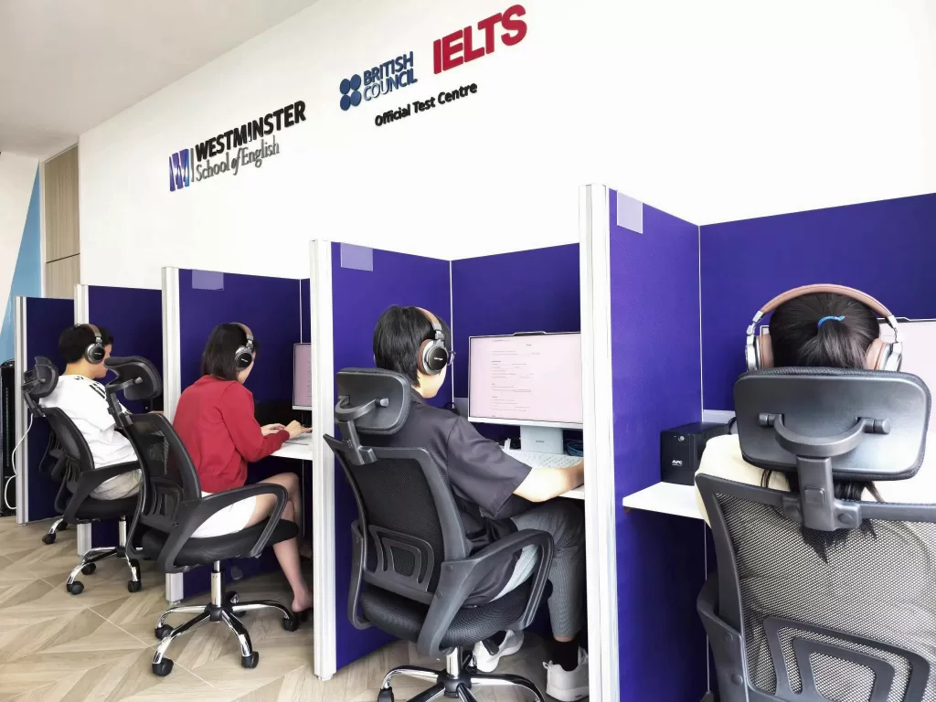 Students taking computer-based English examinations